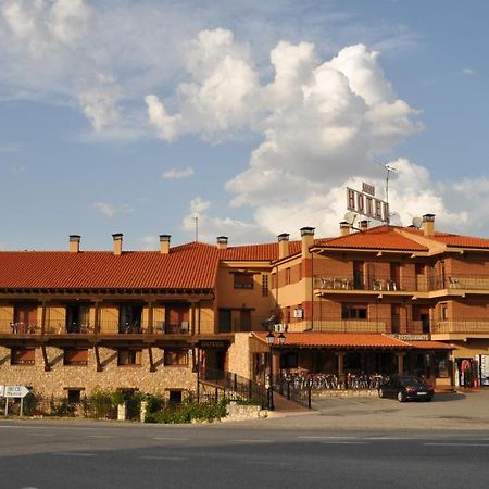 Hotel Langa Cerezo de Abajo Exteriér fotografie